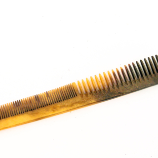 Peignes — g-5046-B