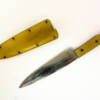 Couteaux et fourreaux — g-4056-C