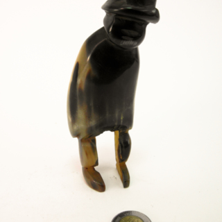 Figures anthropomorphes — g-5082-D