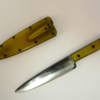 Couteaux et fourreaux — g-4056-B