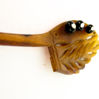 Bracelets, broches et porte-clés — g-5064-D