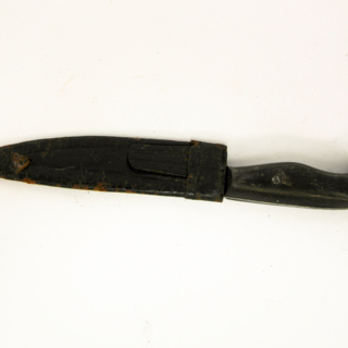 Couteaux et facones — g-4051-C