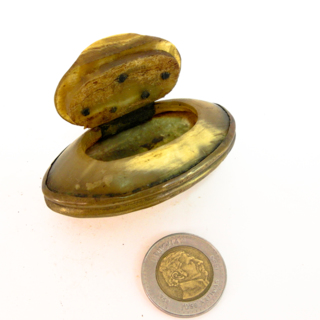 Petites boîtes — g-5044-F
